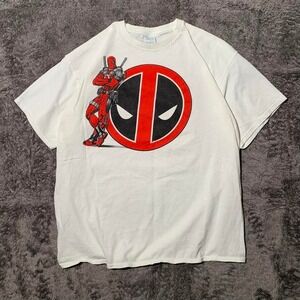 Vintage White Marvel Deadpool Graphic Tee